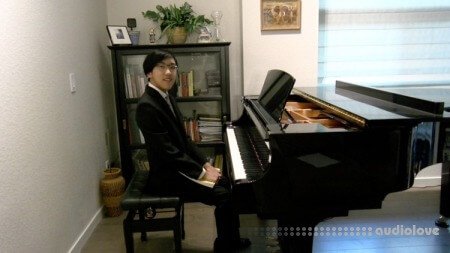 Udemy Beginner Piano Taught by a Pre-College Juilliard Graduate