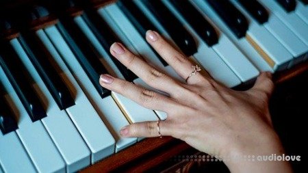 Udemy Mastering Chopin Etudes (Op. 10 No. 8)